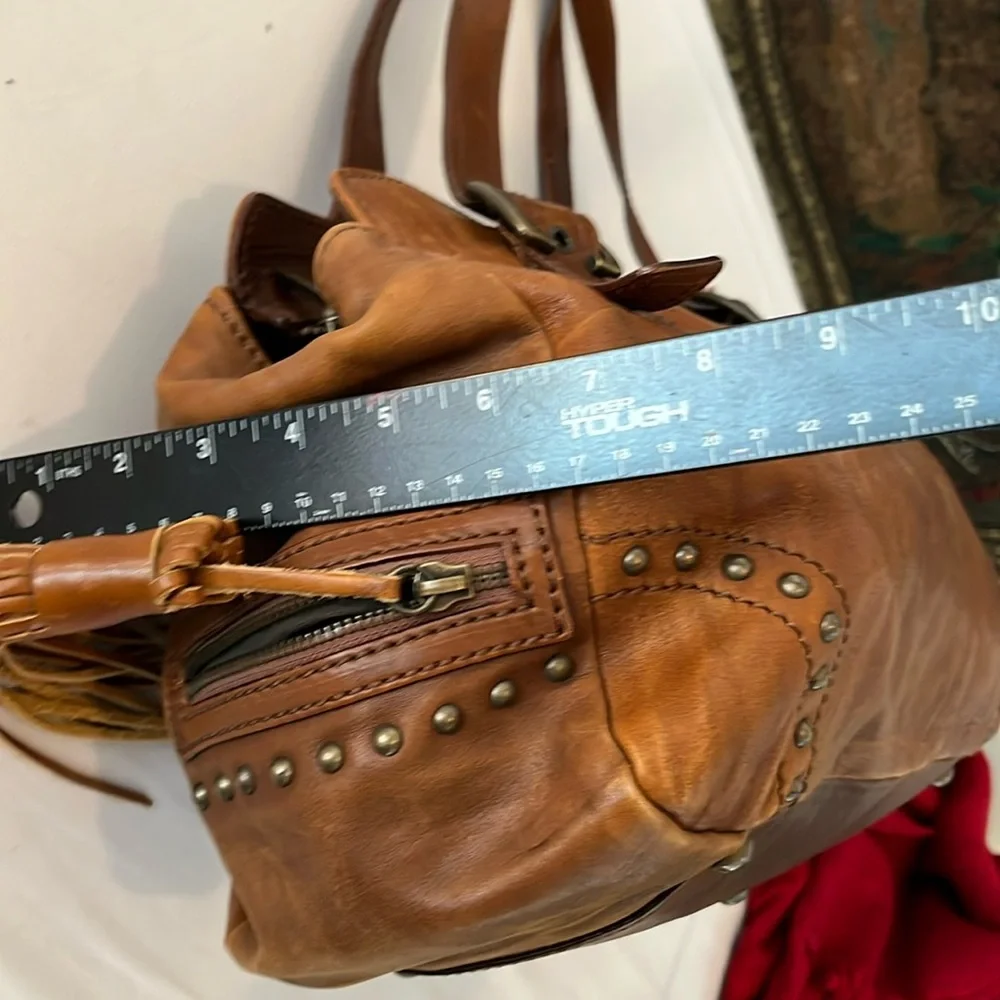 Capacciou large brown Leather bag  side zip pockets 2  long leather tassels